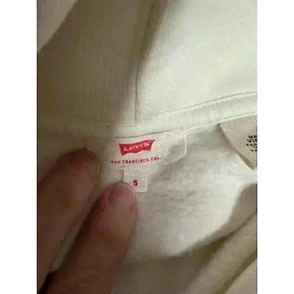 White LEVI STRAUSS & CO brand crop sweatshirt Size Small Cotton classic hoodie - Picture 9 of 10